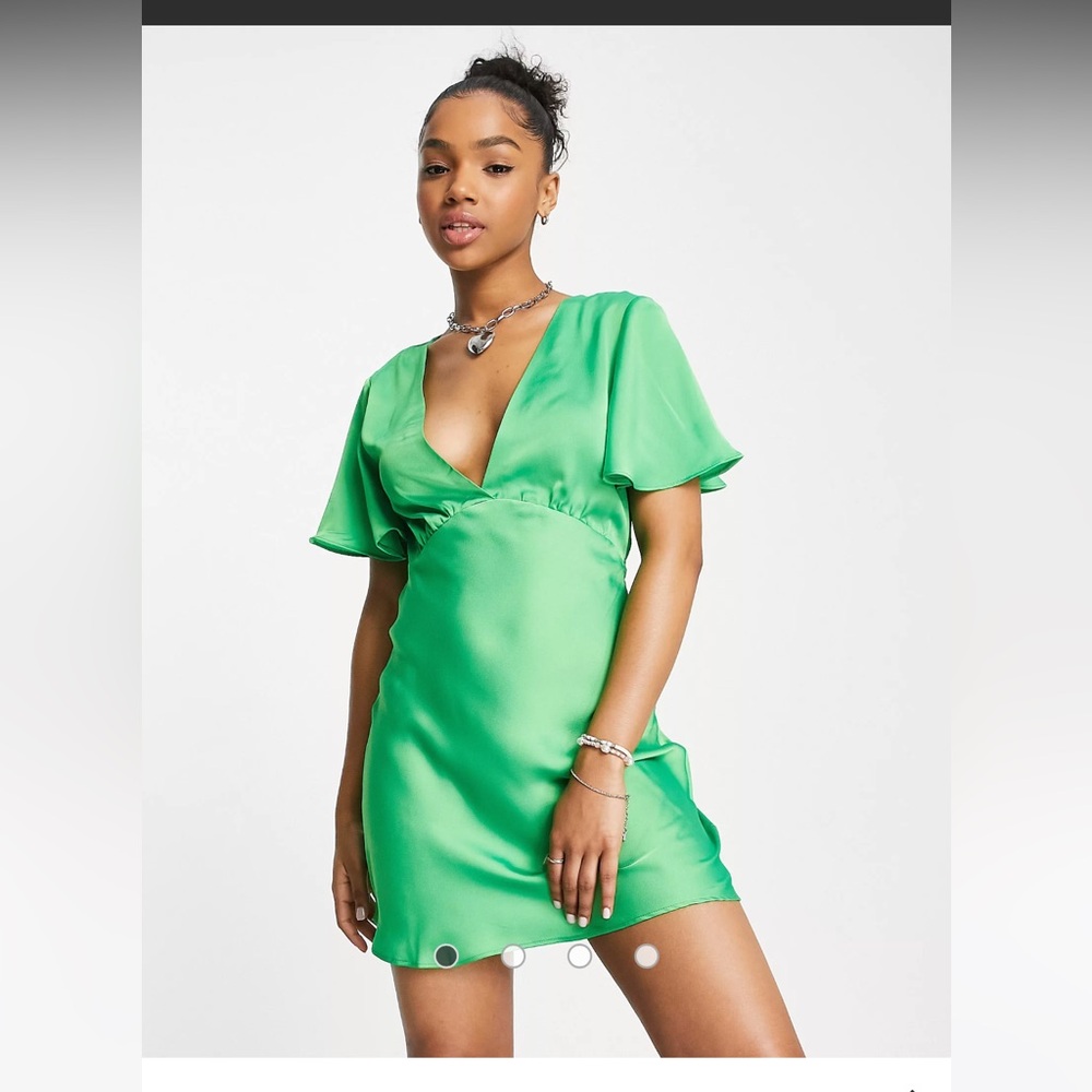 Stradivarius v neck satin tea dress in green
